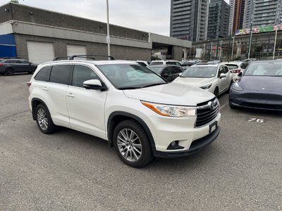 2016 Toyota Highlander in Vancouver, British Columbia