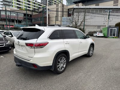 2016 Toyota Highlander in Vancouver, British Columbia