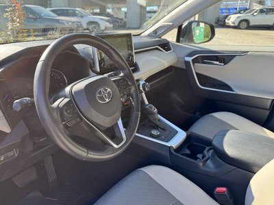 Toyota RAV4 Hybrid  2021 à Vancouver, Colombie-Britannique