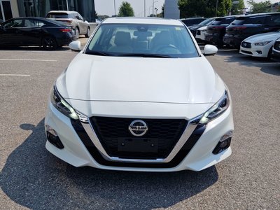 Nissan Altima  2020