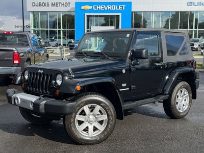 Jeep Wrangler 70th ANNIVERSAIRE 2 TOITS 4X4 V6 3.8L AUTOMATIQUE 2011 BAS KILOMETRAGE SEULEMENT 37 000 KM, VEHICULE EN PARFAITE CONDITION !!!