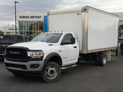 Ram 5500 Chassis TRADESMAN, CUBE 4X4 16 PIEDS CUMMINS DIESEL !!! 2019 MOINS DE 120 000 KM, PRET A TRAVAILLER !!!