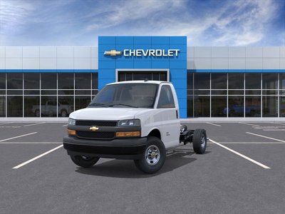 2025 Chevrolet Express Cutaway 3500 WT 139''