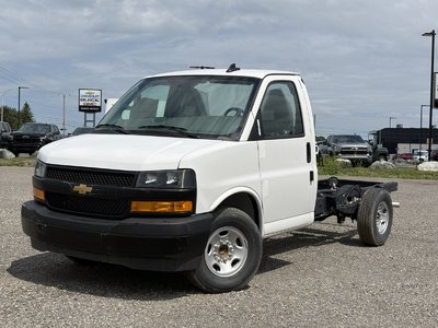Chevrolet Express Cutaway 3500 WT 139'' 2025