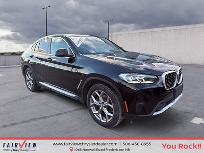 2025 BMW X4 xDrive30i