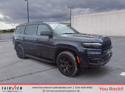 2023 Jeep Wagoneer Series II Carbide Full panoramic roof event safety group upgraded audio