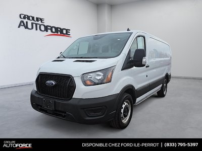 Ford Transit Cargo Van  2024 Ford Transit 150 fourgon utilitaire 2024 — Empattement de 130 pouces, toit bas, moteur V6 PFDi de 3,
