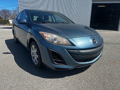 Mazda 3  2011