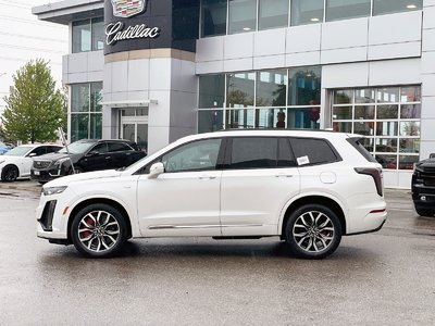 2025 Cadillac XT6 in Brampton, Ontario