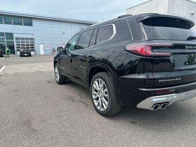 2025 GMC Acadia in Brampton, Ontario