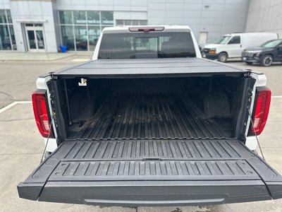 GMC NEW SIERRA 1500 CREW CAB 4X4  2022 à Brampton, Ontario