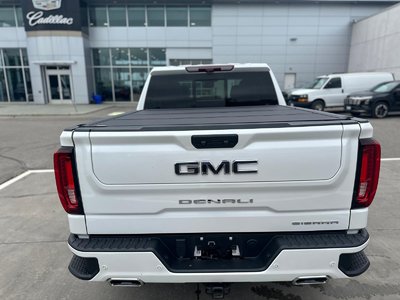 GMC NEW SIERRA 1500 CREW CAB 4X4  2022 à Brampton, Ontario