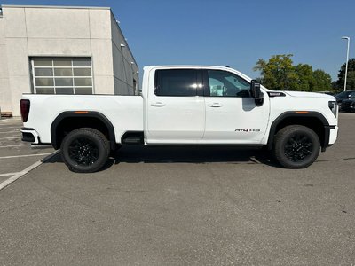 2025 GMC Sierra 2500 HD in Brampton, Ontario