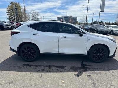 Lexus NX  2023 à Brampton, Ontario