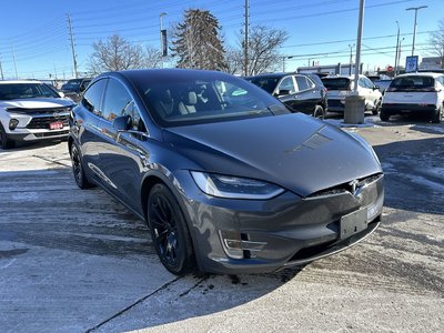 Tesla Model X  2018 à Mississauga, Ontario