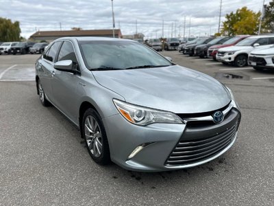 2016 Toyota Camry Hybrid in Brampton, Ontario