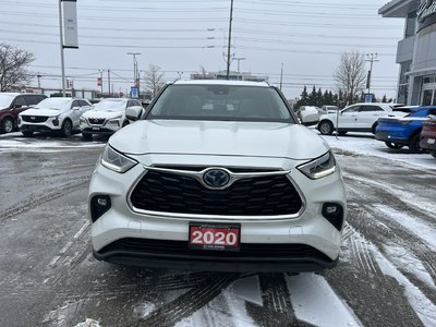 2020 Toyota Highlander hybrid in Mississauga, Ontario