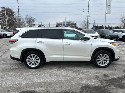 2016 Toyota Highlander in Mississauga, Ontario