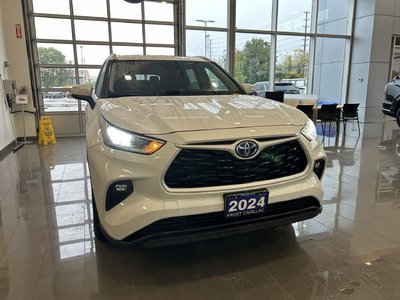 2024 Toyota Highlander in Brampton, Ontario
