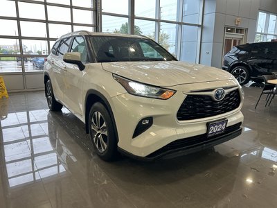 2024 Toyota Highlander in Brampton, Ontario