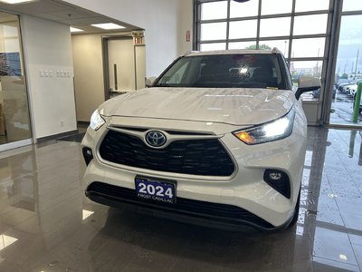 2024 Toyota Highlander in Brampton, Ontario