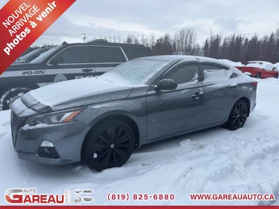 2022 Nissan Altima 2.5 SR Midnight Edition AWD - LEATHER