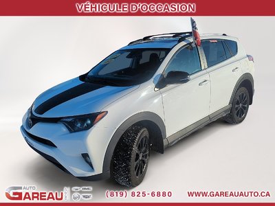 Toyota RAV4 XLE 2018 TRAIL - AWD