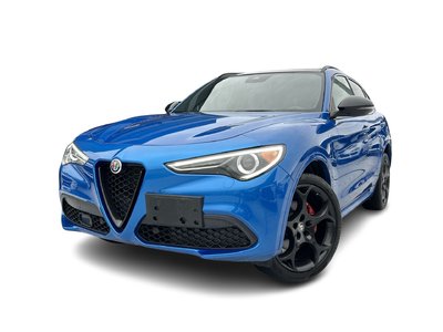 Alfa Romeo Stelvio  2022 à Vancouver, Colombie-Britannique