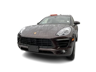 Porsche Macan  2015 à Vancouver, Colombie-Britannique