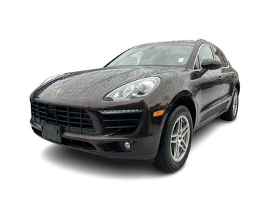 Porsche Macan  2015 à Vancouver, Colombie-Britannique