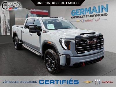 2025 GMC Sierra 2500 HD CREW CAB AT4 | 6.6L | BOITE DE 6.5 | DÉMARREUR