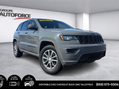 Jeep GRAND CHEROKEE LAREDO GRIS 2021
