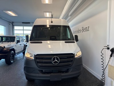 2025 Mercedes-Benz Sprinter Cargo Van