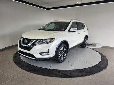 Nissan Rogue SV + AWD + TOIT + A/C + CAMERA + WOW +++ 2020
