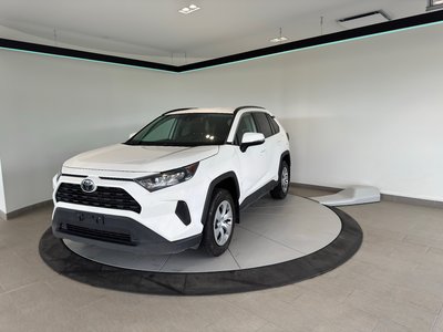 Toyota RAV4 LE + CLIMATISATION + CAMERA + CARPLAY +WOW +++ 2020