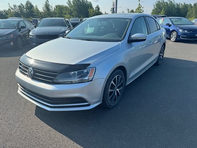 Volkswagen Jetta Sedan COMFORTLINE + JAMAIS ACCIDENTE+ CAMERA+ TOIT + WOW 2015