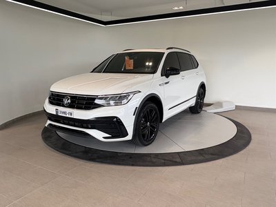 2022 Volkswagen Tiguan Comfortline R-Line Black Edition + CAMERA + WOW!++