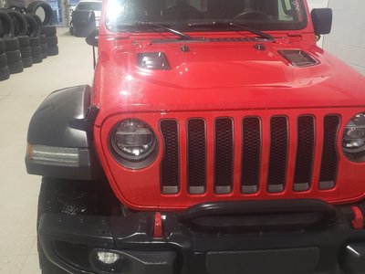 2018 Jeep Wrangler Unlimited Rubicon Low mileage, unlimited, 17-inch alloy wheels, automatic transmission, Android Auto, CarPlay media