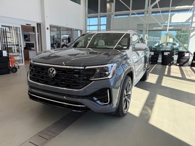 2025 Volkswagen Atlas Cross Sport Execline DEMO SPECIAL