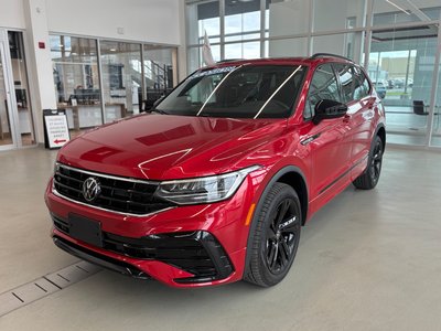 Volkswagen Tiguan COMFORTLINE R-LINE ÉDITION NOIRE 2024 PRESQUE NEUF AU PRIX D'UN USAGÉ