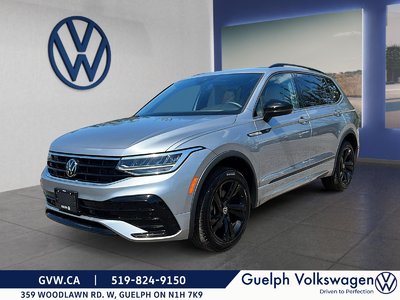 Volkswagen Tiguan Comfortline R-Line Black Edition | One Owner | No Accidents 2024