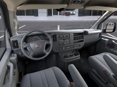 2025 GMC Savana Passenger in Saint-Leonard, Quebec
