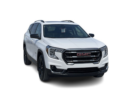 2022 GMC Terrain in Saint-Leonard, Quebec