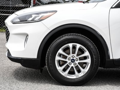 Ford Escape  2021 à Saint-Léonard, Québec