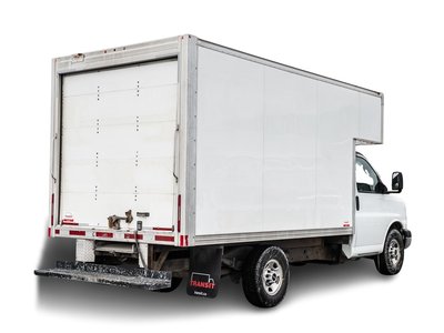 GMC Savana Commercial Cutaway  2019 à Saint-Léonard, Québec