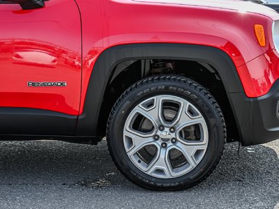 Jeep Renegade  2017 à Saint-Léonard, Québec
