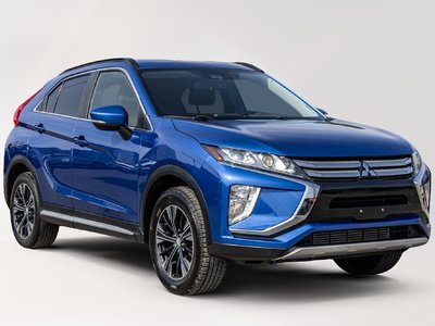Mitsubishi ECLIPSE CROSS  2018 à Saint-Léonard, Québec