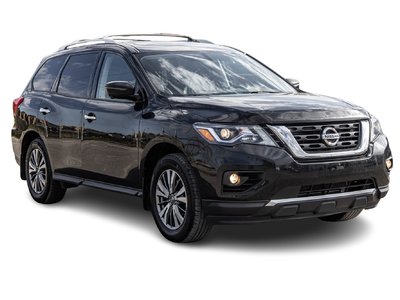 2018 Nissan Pathfinder in Saint-Leonard, Quebec