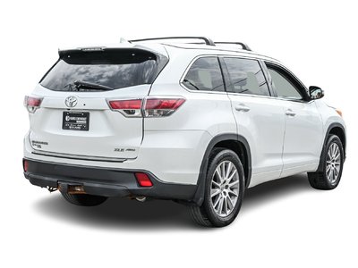 Toyota Highlander  2015 à Saint-Léonard, Québec