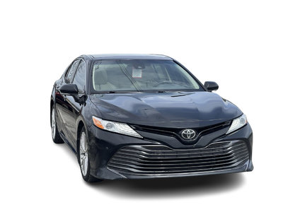 2018 Toyota Camry in Saint-Leonard, Quebec